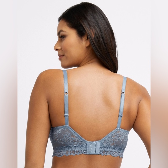 NWT (Size M) BALI Lace Desire Wirefree Bra in Pale Blue - Picture 4 of 11